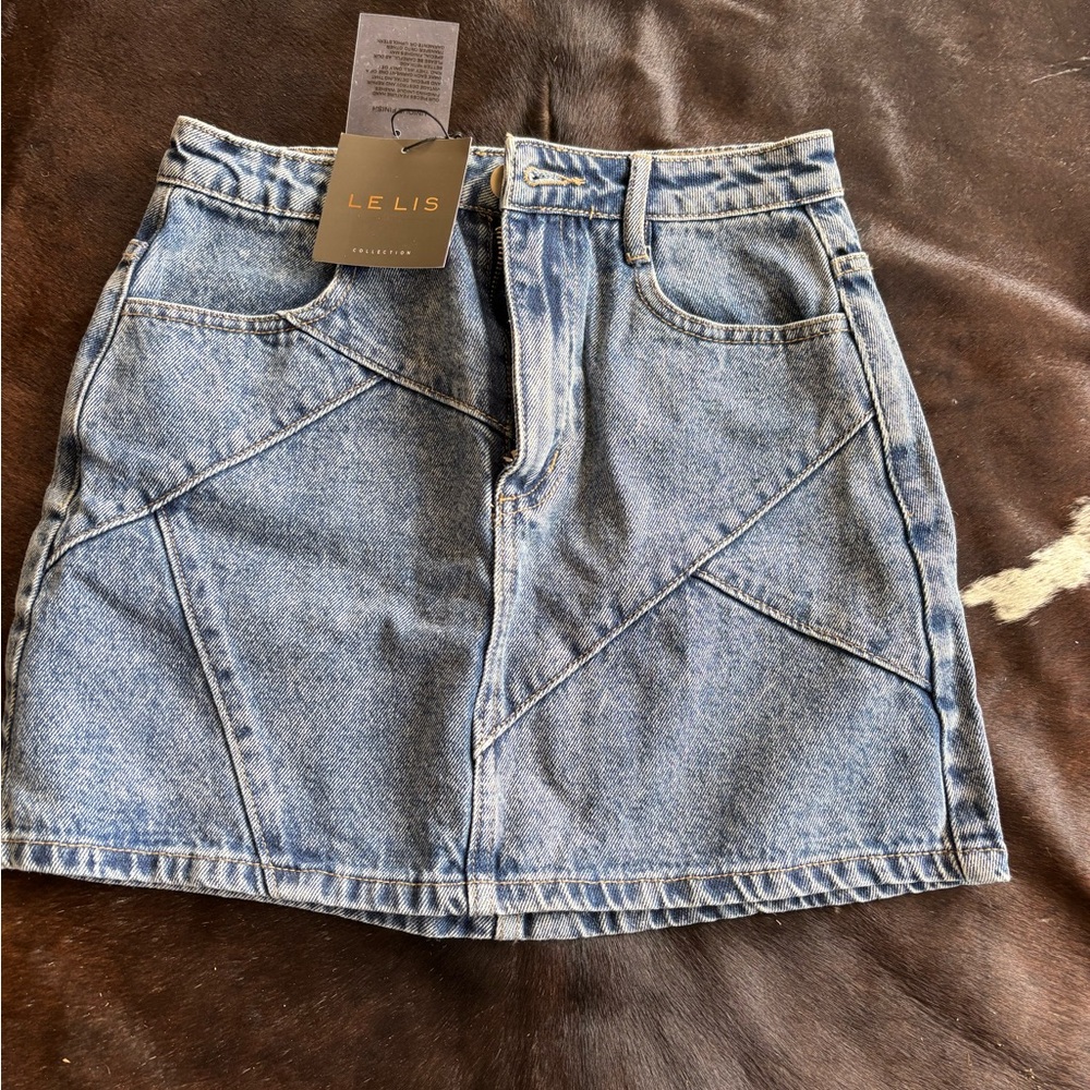 Le Lis Women's Light Blue Denim Pencil Skirt